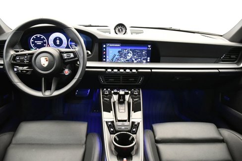 Used 2025 Porsche 911 Carrera image 21