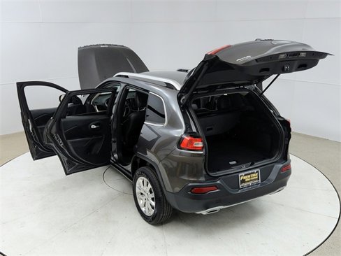 Used 2016 Jeep Cherokee Limited w/ Luxury Group image 23