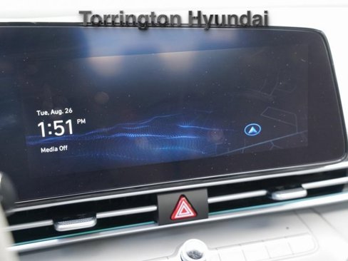 Certified 2024 Hyundai Elantra SEL image 22