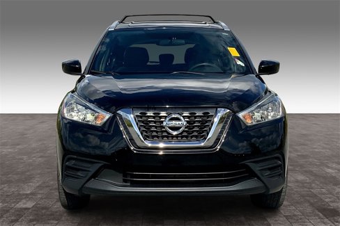 Used 2019 Nissan Kicks SV w/ Exterior Package image 4