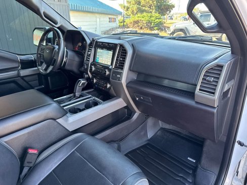 Used 2017 Ford F150 Raptor w/ Equipment Group 802A Luxury image 20
