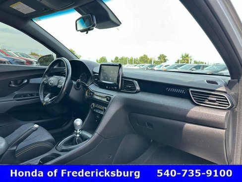 Used 2020 Hyundai Veloster Turbo R-Spec image 30