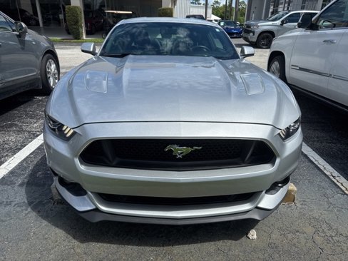 Used 2015 Ford Mustang GT Premium image 3