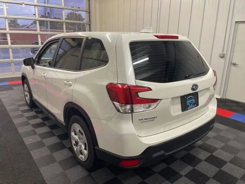 Used 2022 Subaru Forester image 5