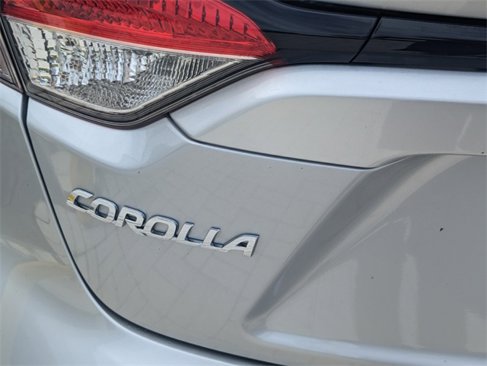 Used 2023 Toyota Corolla LE image 11