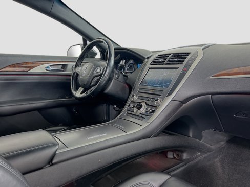 Used 2019 Lincoln MKZ Reserve w/ Reserve Plus Package image 31
