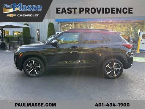 Used 2022 Chevrolet TrailBlazer RS w/ Technology Package image 4