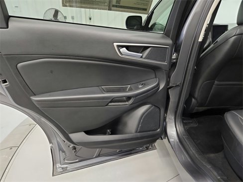 Used 2024 Ford Edge SEL image 30