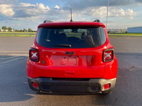 Used 2020 Jeep Renegade Altitude image 7