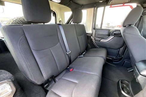 Used 2018 Jeep Wrangler Unlimited Sport S image 20