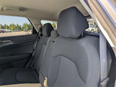 Used 2023 Kia Sportage LX image 26