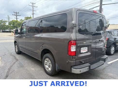 Used 2013 Nissan NV 3500 SV image 5