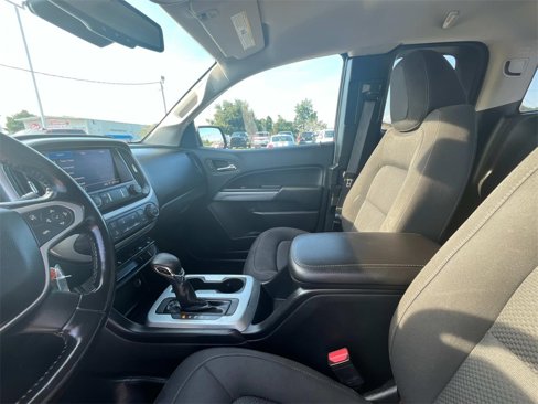 Used 2022 Chevrolet Colorado LT w/ Fleet Safety Package image 10