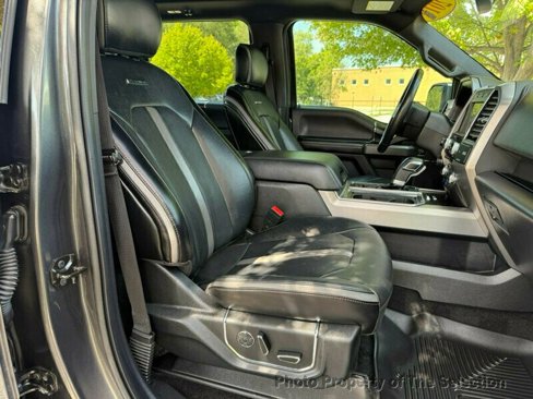 Used 2018 Ford F150 Platinum w/ Equipment Group 701A Luxury image 45