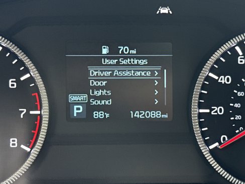 Used 2021 Kia Telluride S image 10