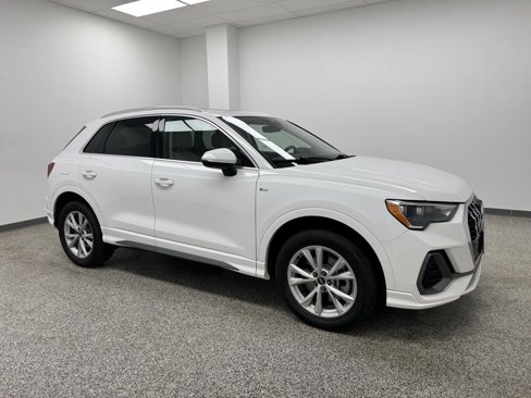 Used 2022 Audi Q3 2.0T Premium image 14