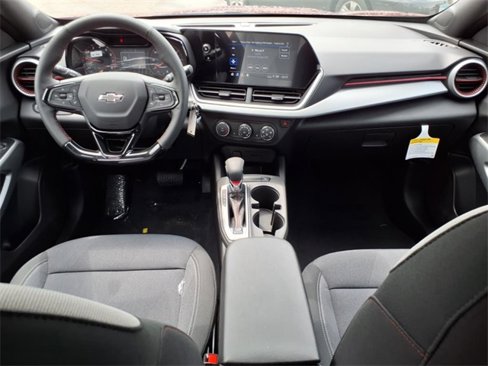 New 2025 Chevrolet Trax RS image 12
