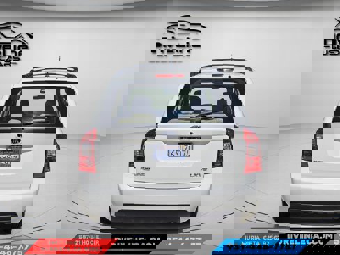 Used 2008 Kia Rondo LX w/ Convenience Pkg image 4
