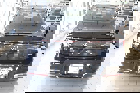 New 2025 Hyundai Sonata SEL image 3