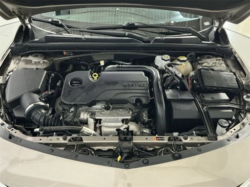 Used 2023 Chevrolet Malibu LS image 34