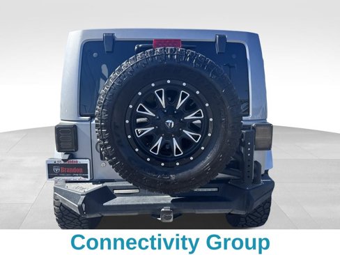 Used 2015 Jeep Wrangler Unlimited Sahara w/ Max Tow Package image 6