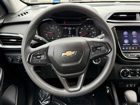 Used 2022 Chevrolet TrailBlazer LT w/ Convenience Package image 42