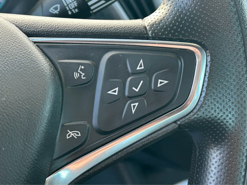 Used 2023 Chevrolet Malibu LT image 17