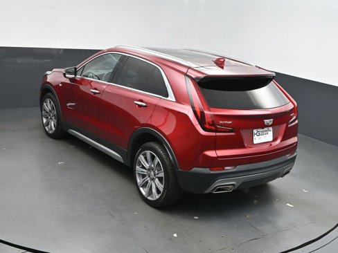 Used 2021 Cadillac XT4 Premium Luxury image 35