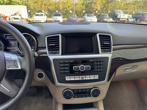 Used 2013 Mercedes-Benz ML 350 4MATIC image 13