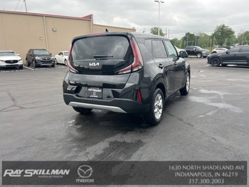 Used 2025 Kia Soul LX w/ LX Technology Package image 9