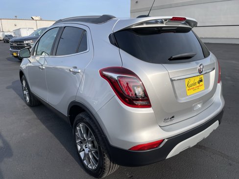Used 2019 Buick Encore Sport Touring image 6
