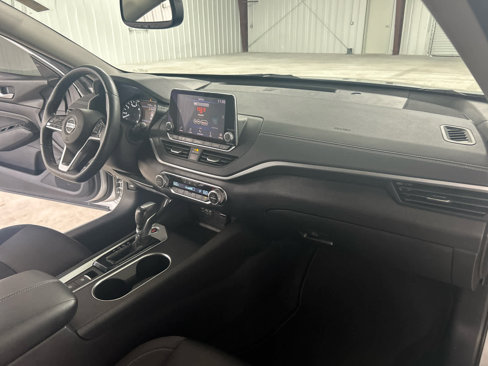 Used 2019 Nissan Altima 2.5 SV image 27