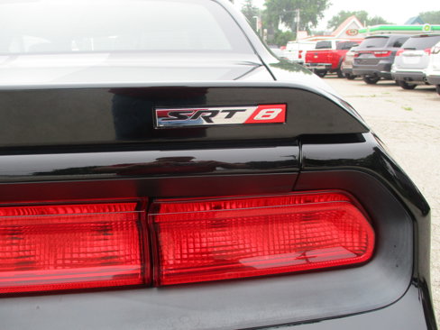 Used 2013 Dodge Challenger SRT8 w/ Harman Kardon Audio Group image 13