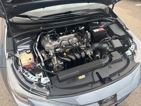 Used 2021 Toyota Corolla LE image 42