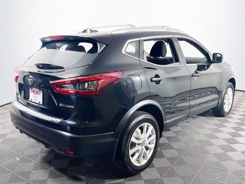 Certified 2020 Nissan Rogue Sport SV image 4