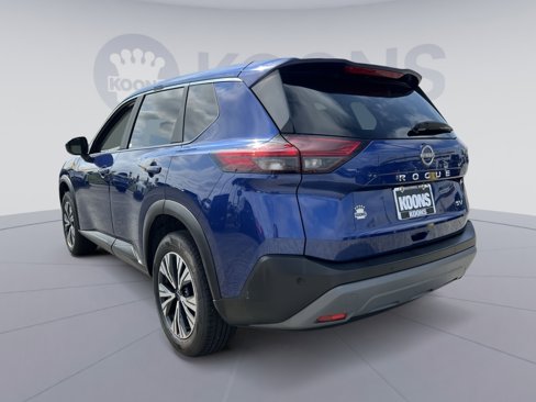 Used 2023 Nissan Rogue SV image 4