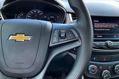 Used 2020 Chevrolet Trax LS w/ LPO, Cargo Package image 22