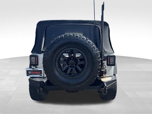 Used 2007 Jeep Wrangler X image 14