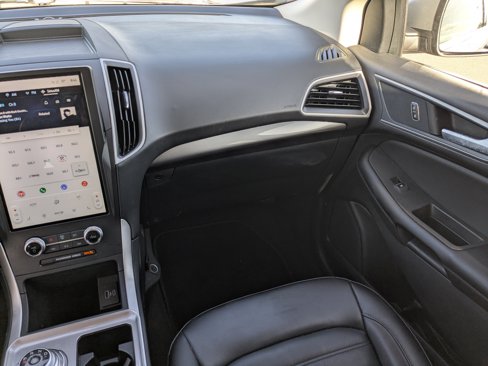 Used 2024 Ford Edge SEL image 18