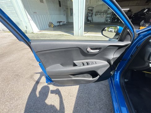 Used 2023 Kia Rio S w/ Technology Package image 13