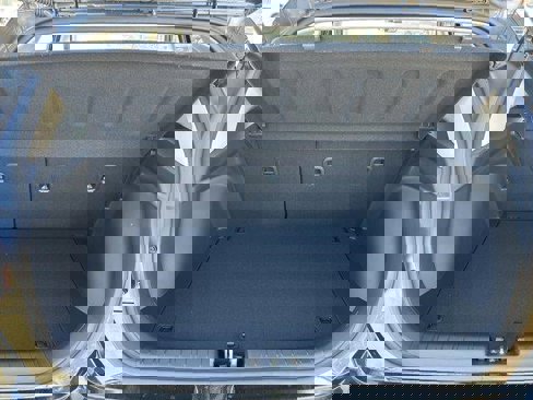 New 2025 Hyundai Venue SEL image 43