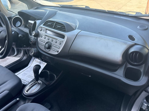 Used 2012 Honda Fit image 17