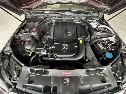 Used 2012 Mercedes-Benz C 250 Sedan image 44