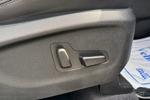Used 2017 Kia Sorento EX image 15