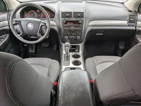 Used 2009 Saturn Outlook XE image 16