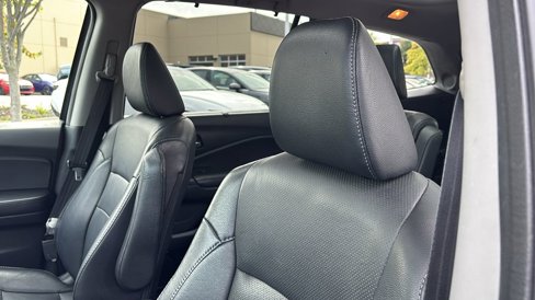 Used 2017 Honda Pilot Elite image 25