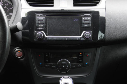 Used 2018 Nissan Sentra SV image 24