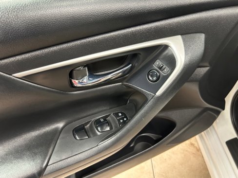 Used 2018 Nissan Altima 2.5 S image 7
