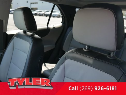 Used 2019 Chevrolet Equinox Premier image 42