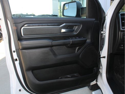Used 2019 RAM 1500 Big Horn image 9